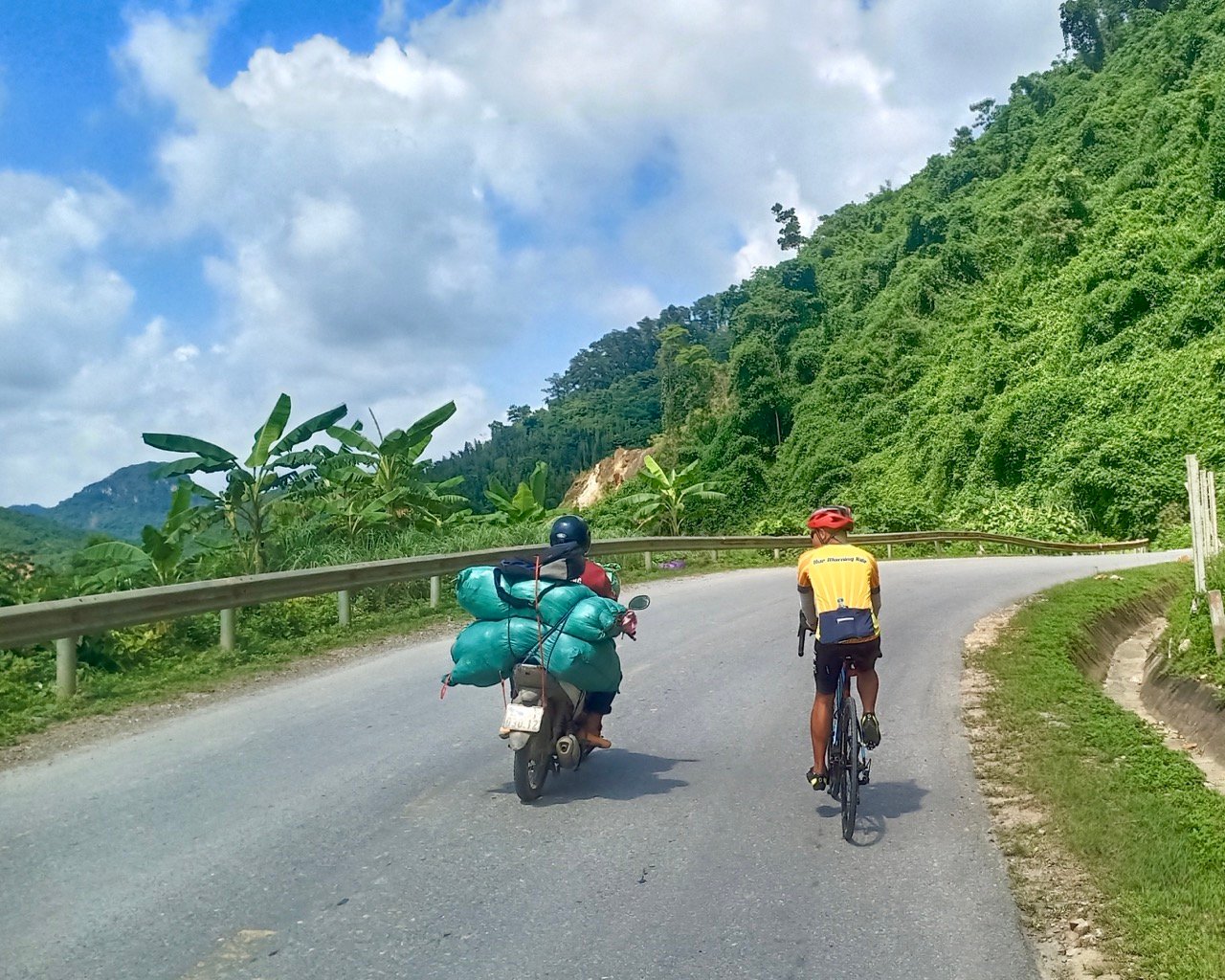 13-Day Vietnam E-bike & Gravel Adventure: Saigon to Hue Cycling Odyssey